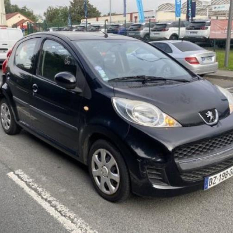 Retroviseur gauche PEUGEOT 107 Photo n°14