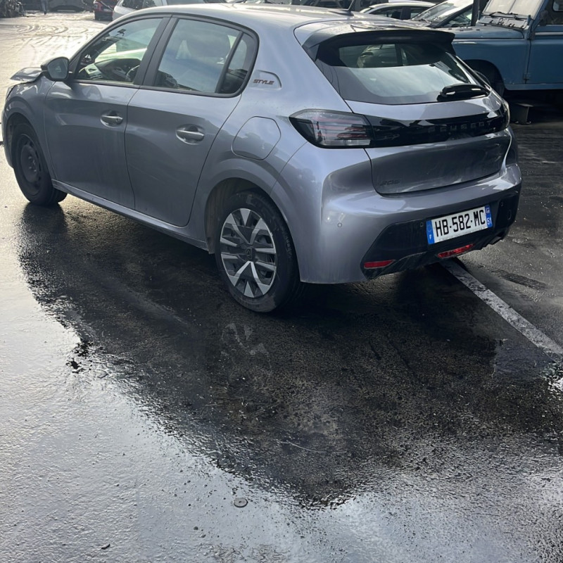 PEUGEOT 208 2 PHASE 2 1.2 PURETECH - 12V TURBO Photo n°4