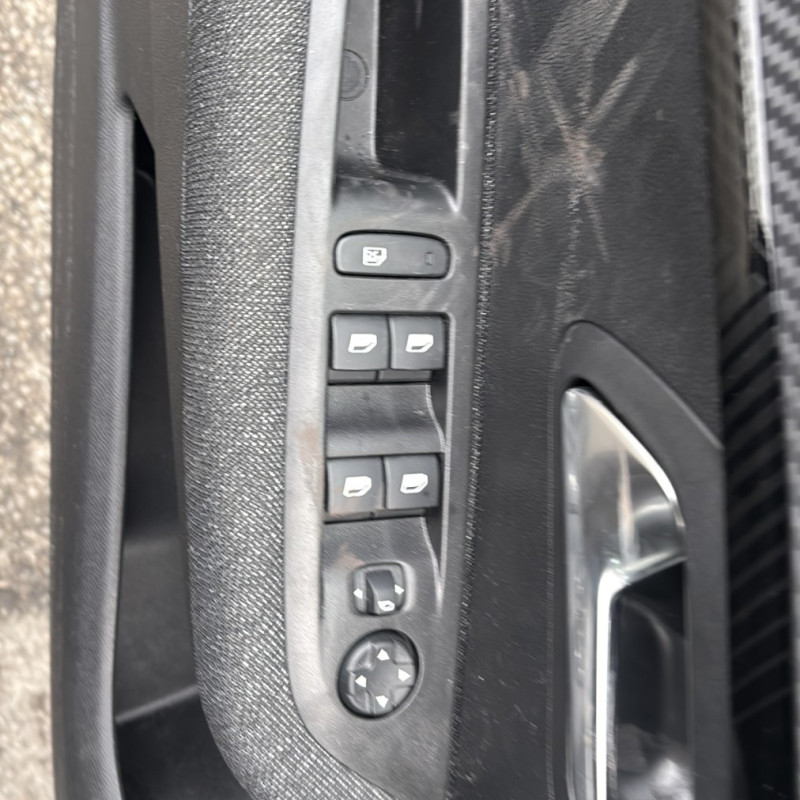 PEUGEOT 208 2 PHASE 2 1.2 PURETECH - 12V TURBO Photo n°18