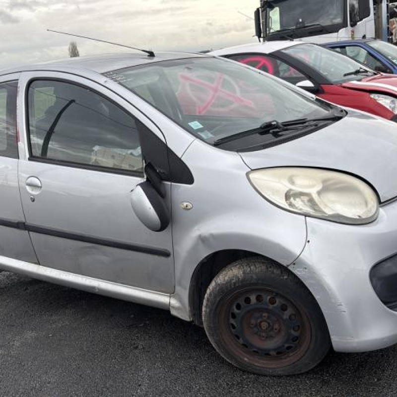 Pivot de moyeu avant droit CITROEN C1 1 Photo n°4