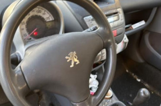 Pivot de moyeu avant droit PEUGEOT 107