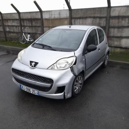 Pivot de moyeu avant droit PEUGEOT 107 Photo n°1