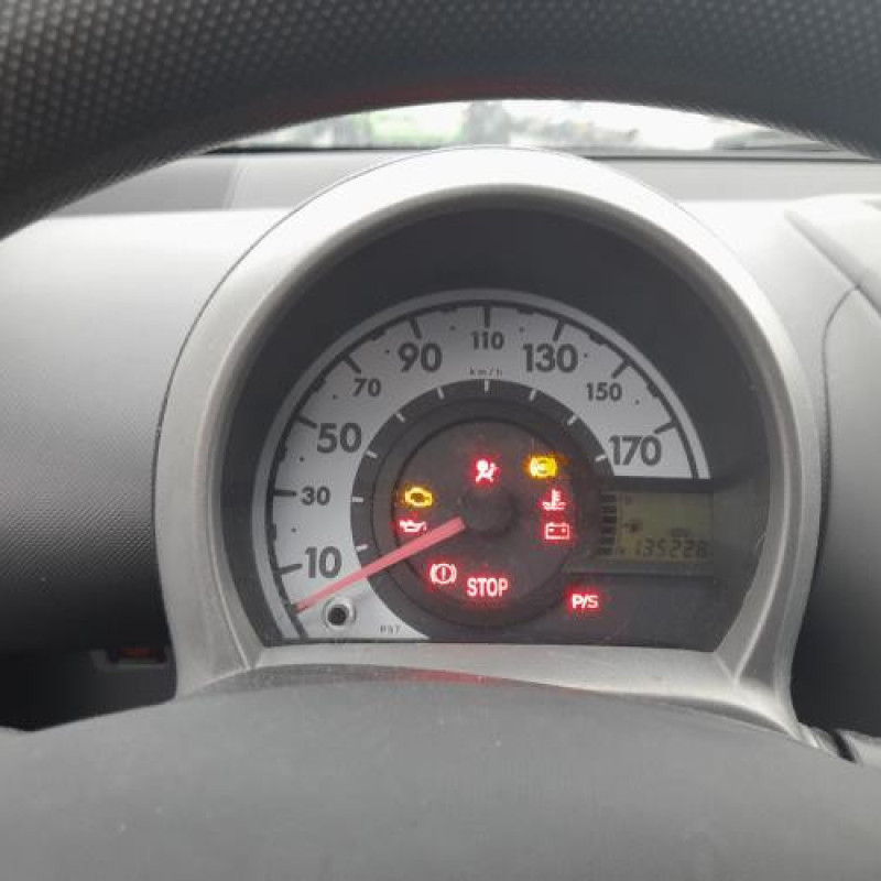 Vase de lave glace PEUGEOT 107 Photo n°10