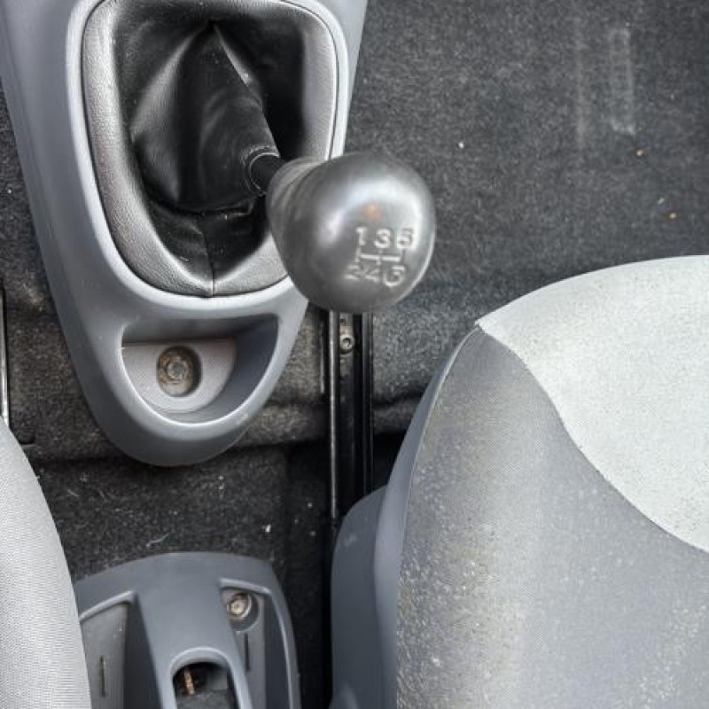 Pivot de moyeu avant gauche CITROEN C1 1 Photo n°19