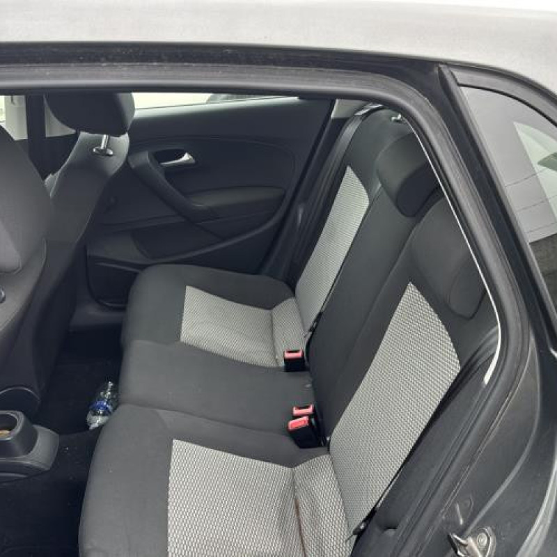 Moteur VOLKSWAGEN POLO 5 Photo n°17