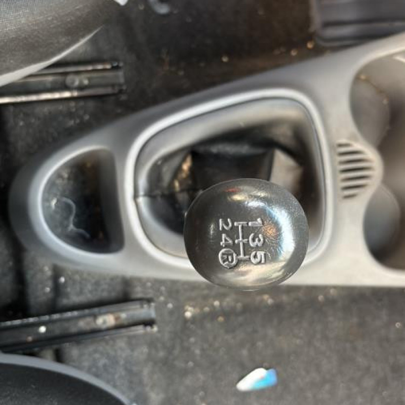 Pivot de moyeu avant droit CITROEN C1 1 Photo n°8