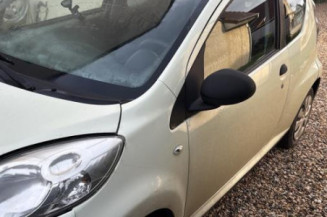 Pivot de moyeu avant gauche CITROEN C1 1