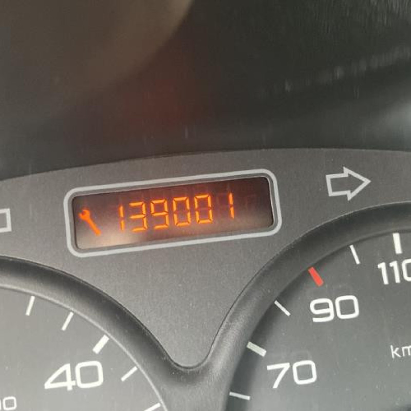 Compteur PEUGEOT 206 Photo n°19
