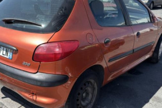 Baguette de coffre PEUGEOT 206