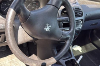 Baguette de coffre PEUGEOT 206