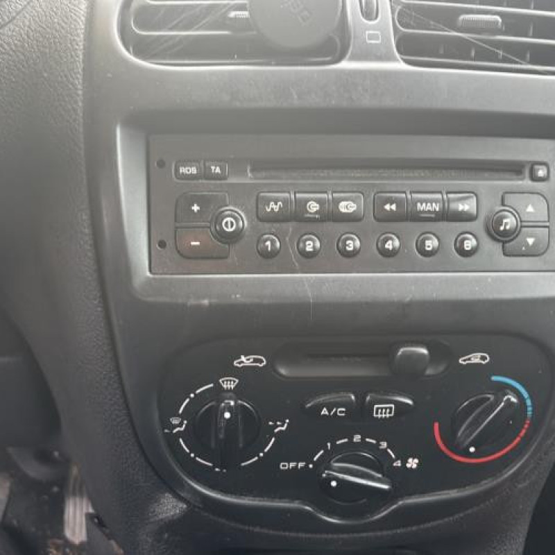 Compteur PEUGEOT 206 Photo n°16