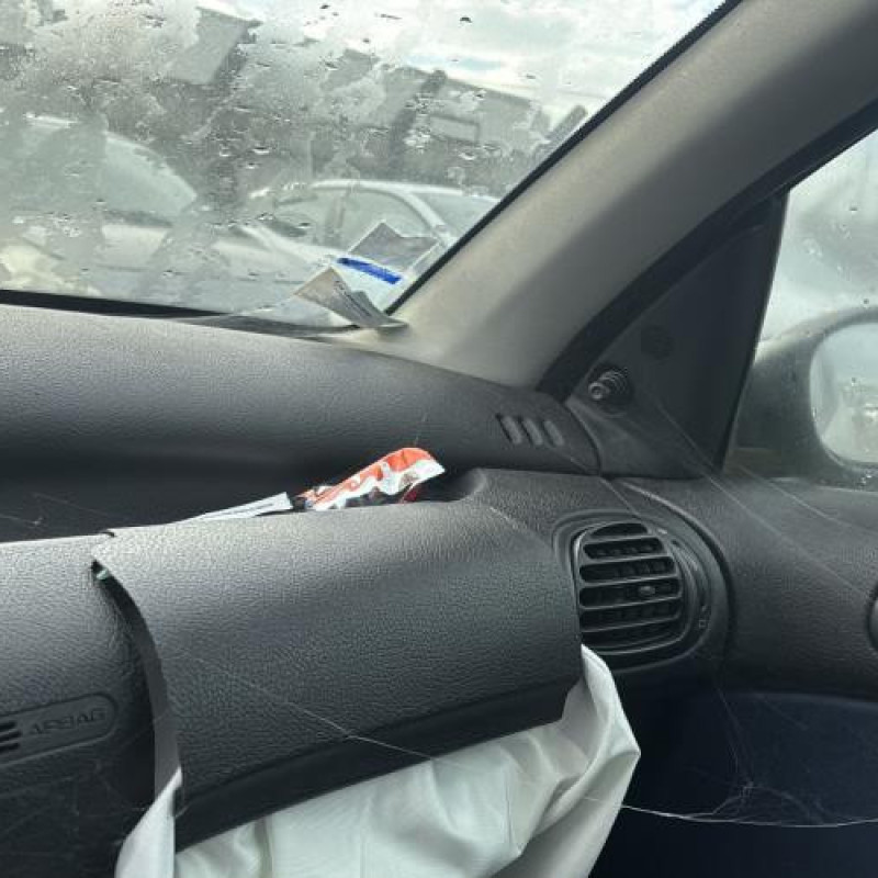 Compteur PEUGEOT 206 Photo n°19