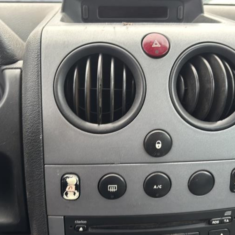 Compteur CITROEN BERLINGO 1 Photo n°13