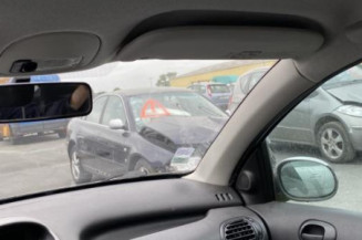 Baguette de coffre PEUGEOT 206