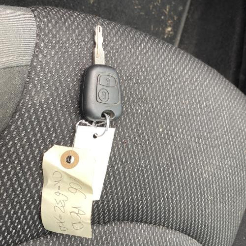 Baguette de coffre PEUGEOT 206 Photo n°20