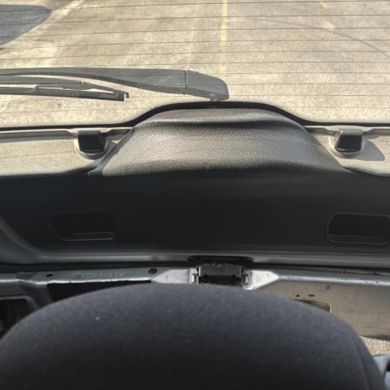 Baguette de coffre PEUGEOT 206 Photo n°11