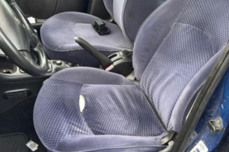 Baguette de coffre PEUGEOT 206