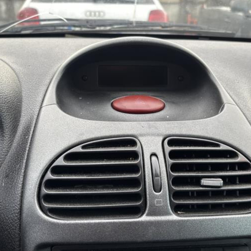 Baguette de coffre PEUGEOT 206 Photo n°15