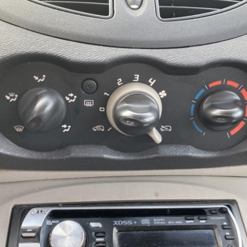 Moteur RENAULT TWINGO 2 Photo n°9