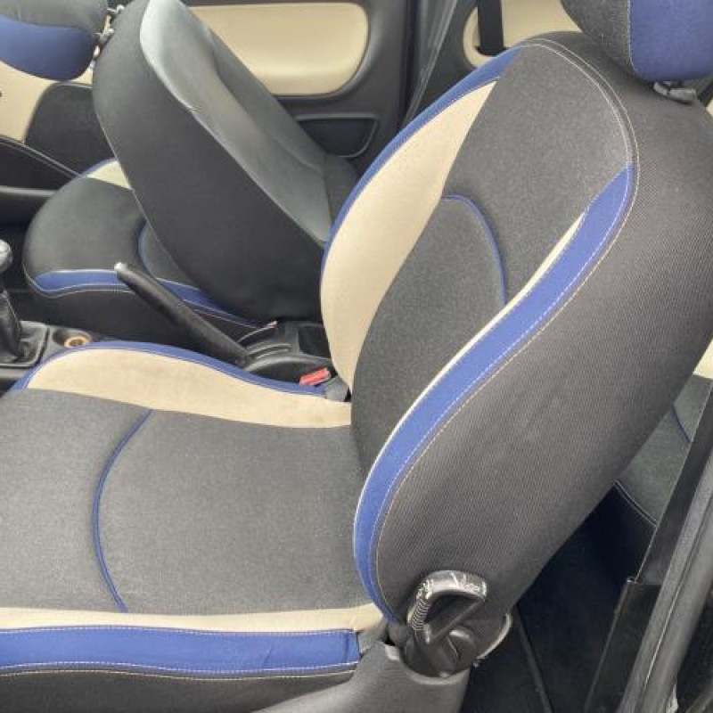 Baguette de coffre PEUGEOT 206 Photo n°11