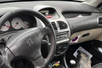 Baguette de coffre PEUGEOT 206