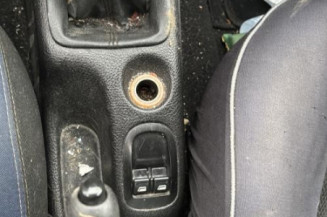 Baguette de coffre PEUGEOT 206