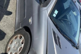 Baguette de coffre PEUGEOT 206