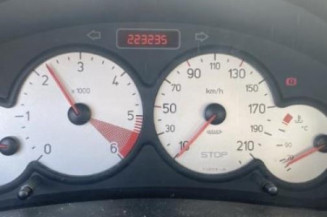 Baguette de coffre PEUGEOT 206