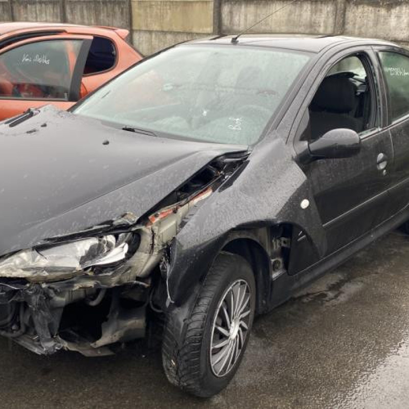 Baguette de coffre PEUGEOT 206 Photo n°1