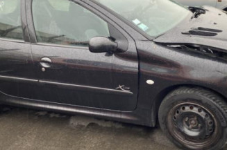 Baguette de coffre PEUGEOT 206