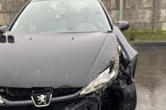 Baguette de coffre PEUGEOT 206