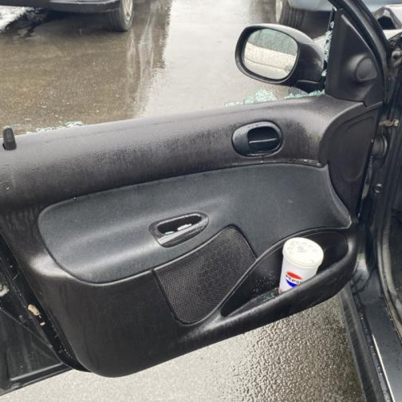 Baguette de coffre PEUGEOT 206 Photo n°9