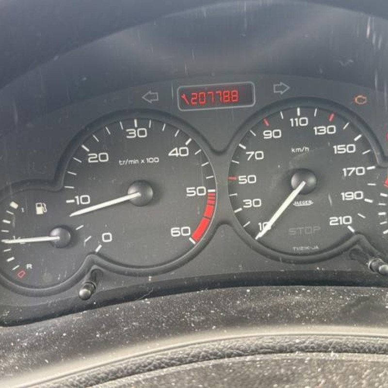 Baguette de coffre PEUGEOT 206 Photo n°19