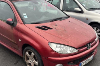 Baguette de coffre PEUGEOT 206