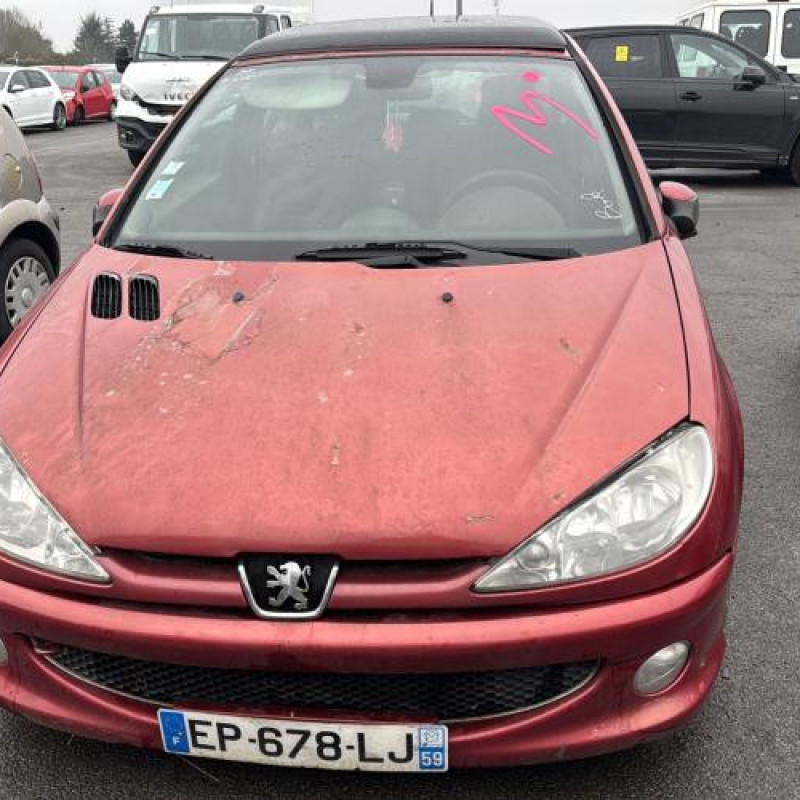 Baguette de coffre PEUGEOT 206 Photo n°8