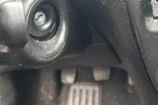 Baguette de coffre PEUGEOT 206