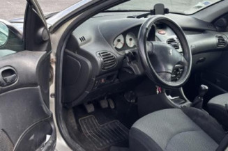 Baguette de coffre PEUGEOT 206