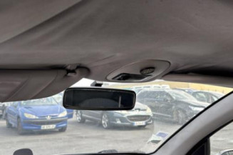 Baguette de coffre PEUGEOT 206