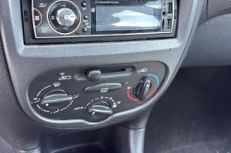 Baguette de coffre PEUGEOT 206