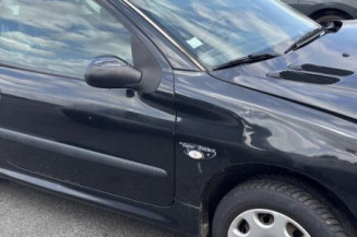 Baguette de coffre PEUGEOT 206