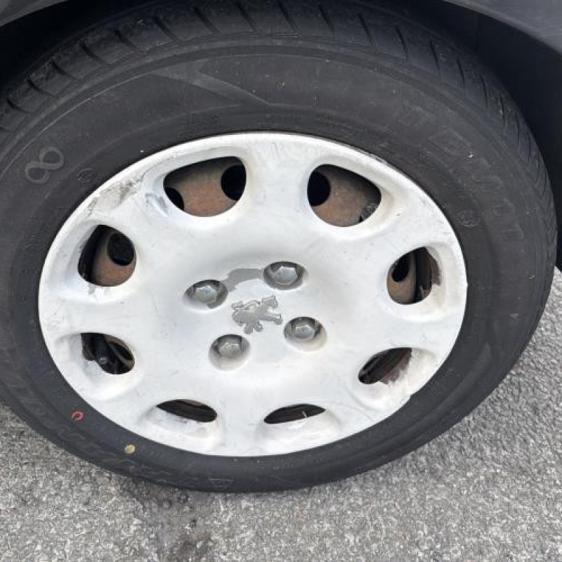 Baguette de coffre PEUGEOT 206 Photo n°17