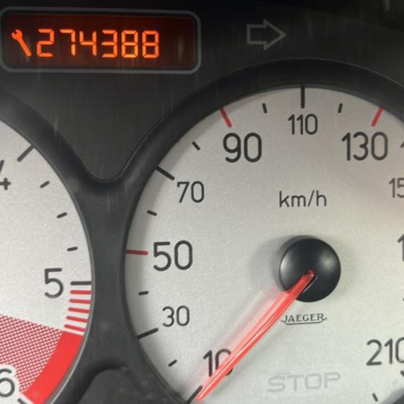 Compteur PEUGEOT 206 Photo n°3
