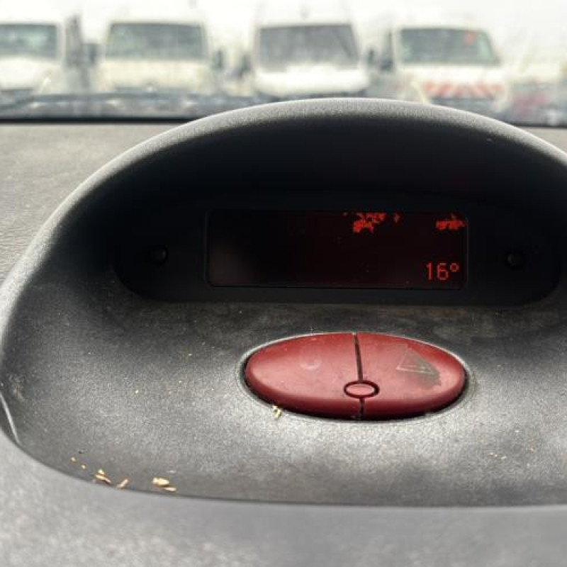 Compteur PEUGEOT 206 Photo n°20