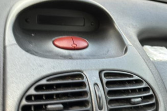 Baguette de coffre PEUGEOT 206