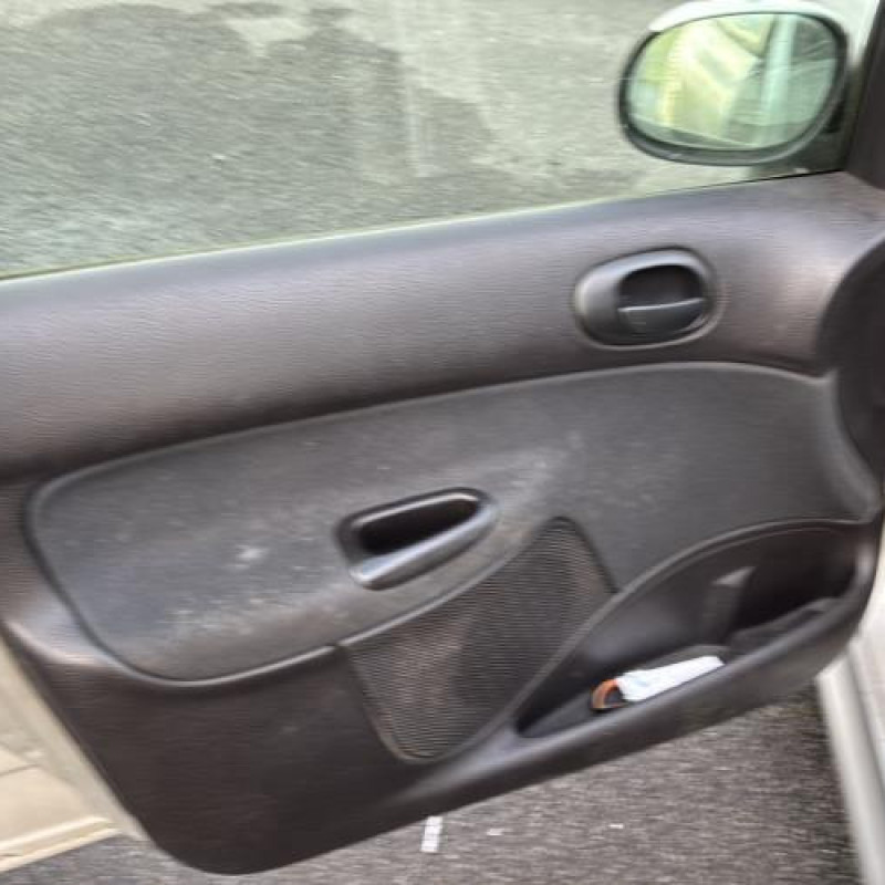 Compteur PEUGEOT 206 Photo n°9