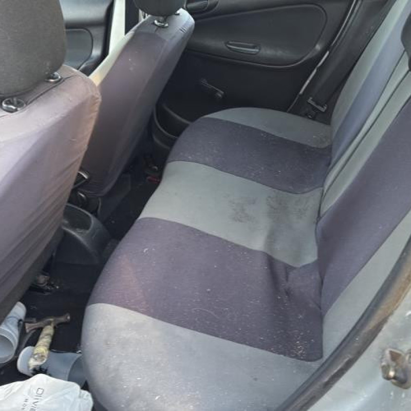 Compteur PEUGEOT 206 Photo n°11