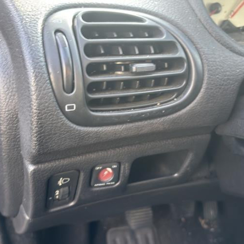 Compteur PEUGEOT 206 Photo n°15