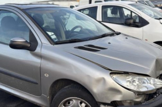 Baguette de coffre PEUGEOT 206