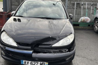 Reservoir essence PEUGEOT 206 Photo n°1