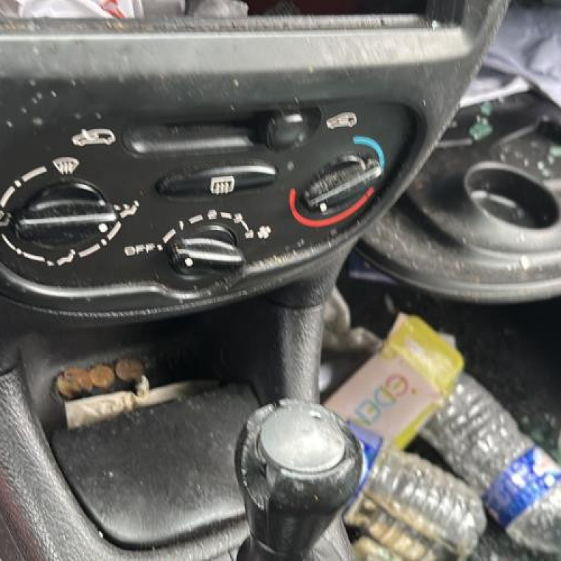 Reservoir essence PEUGEOT 206 Photo n°18